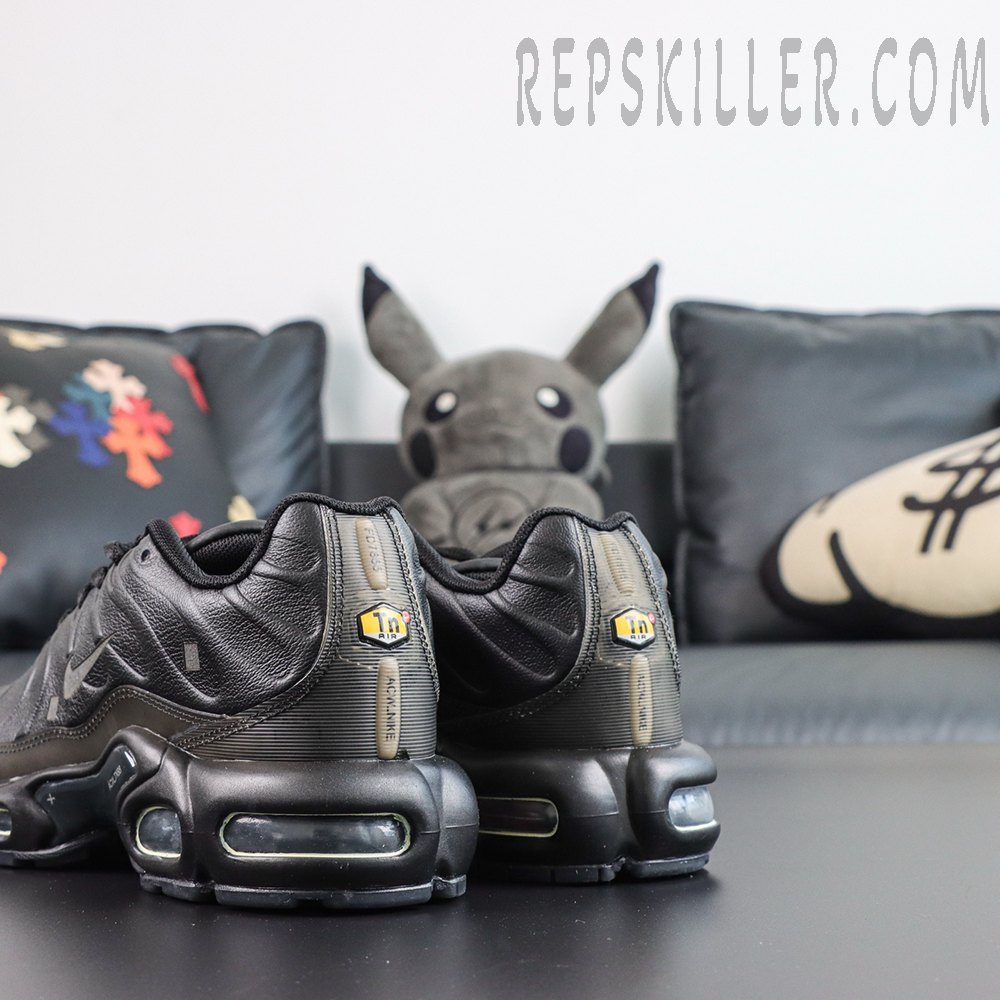A-COLD-WALL x Nike Air Max Plus ‘Black’ rear angle view featuring Tn Air badges, ACW collaboration details, and large visible Air units