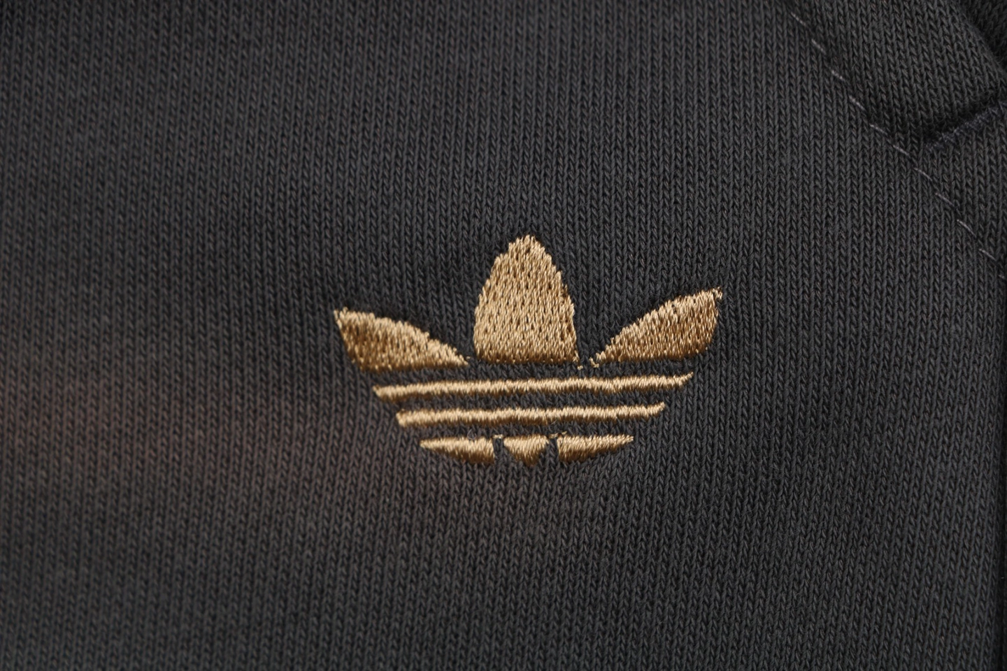 Adidas Trefoil Embroidered Washed Wide-Leg Pants Dark Grey Brand