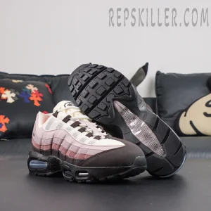 Nike Air Max 95 ‘Big Bubble - Black Tattoo Light Violet Ore’ outsole view featuring black rubber traction and classic Air Max 95 tooling
