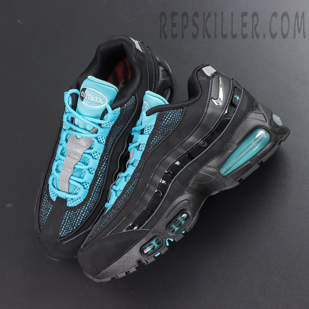 Nike Air Max 95 ‘Big Bubble - Scorpion’ top view featuring the icy blue lacing system, breathable mesh upper and layered black construction