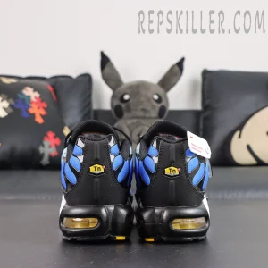 Nike Air Max Plus ‘Hyper Blue’ heel view featuring black heel panels, blue accents, Tn Air branding, and visible Max Air cushioning