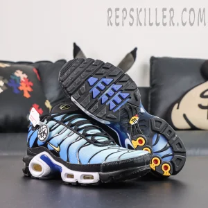 Nike Air Max Plus ‘Hyper Blue’ outsole view featuring a black rubber sole, blue traction sections, and yellow-red Tuned Air support details