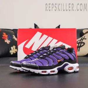 Nike Air Max Plus OG ‘Voltage Purple’ side view featuring a purple gradient mesh upper, black TPU overlays, and orange Swoosh branding