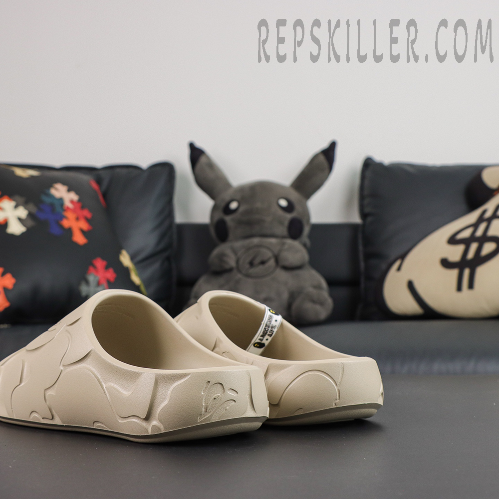 BAPE Slide #1 'Beige Solid Camo'2.jpg