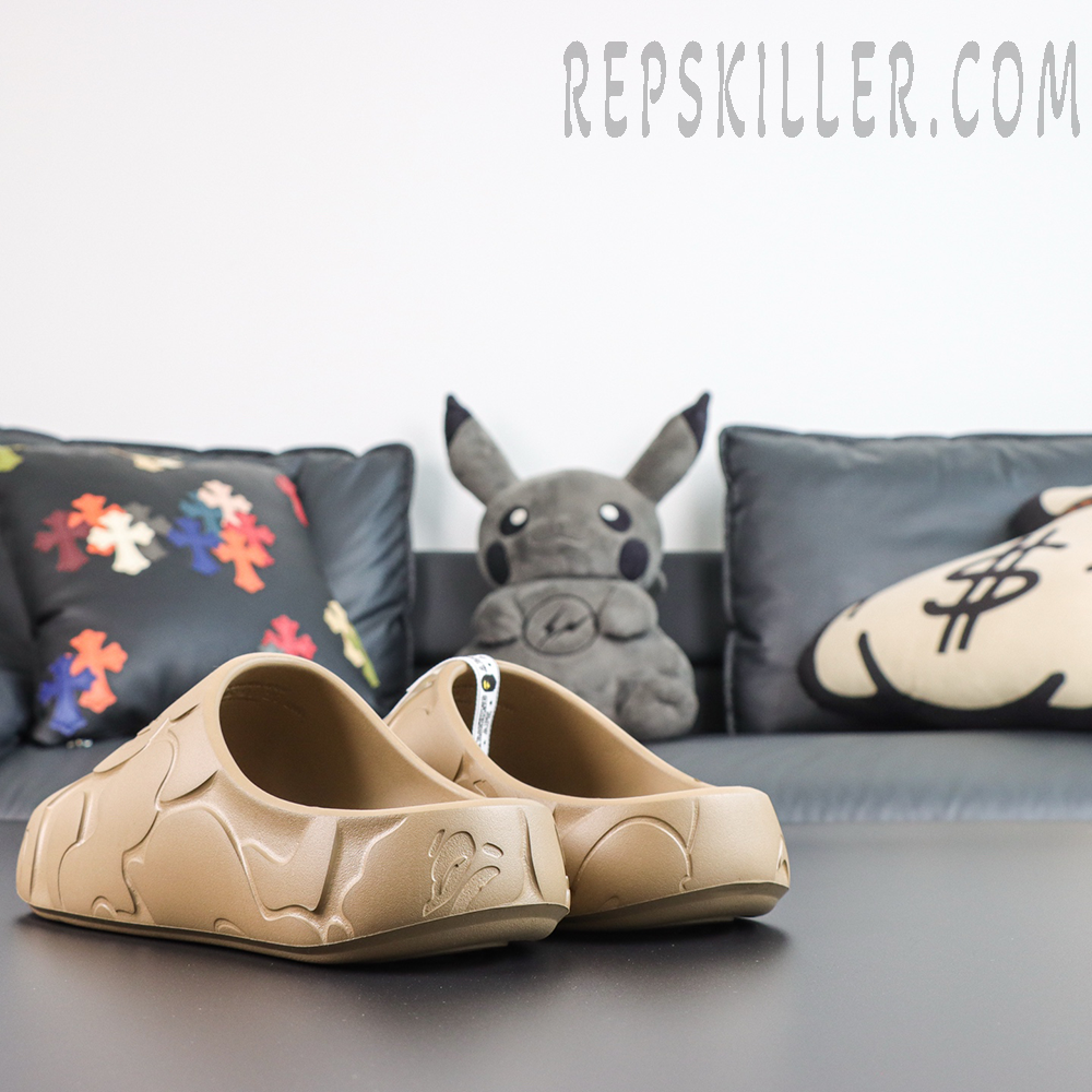 BAPE Slide #1 'Brown Solid Camo'6.jpg