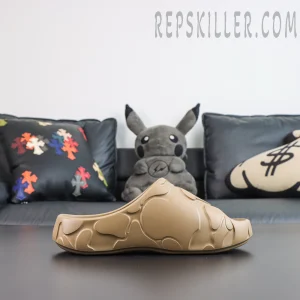 BAPE Slide #1 'Brown Solid Camo'9.jpg