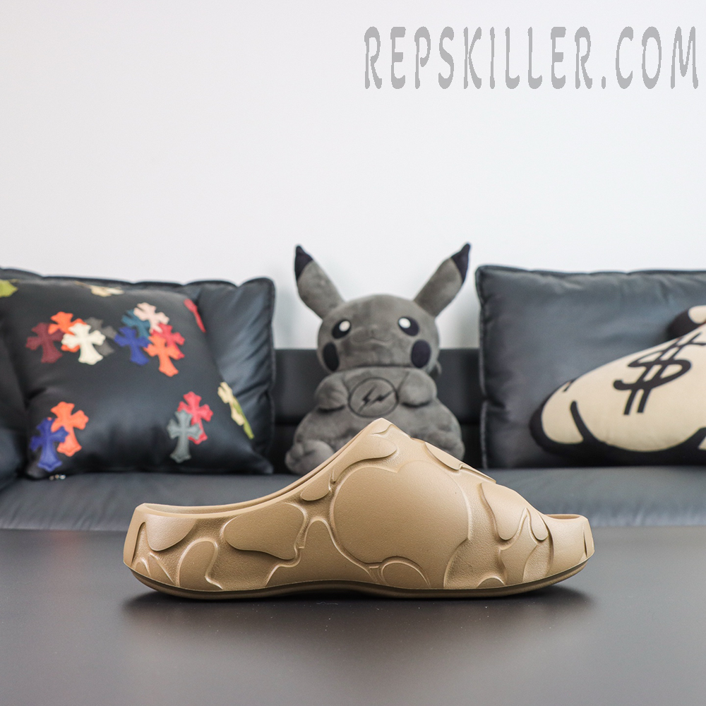 BAPE Slide #1 'Brown Solid Camo'9.jpg