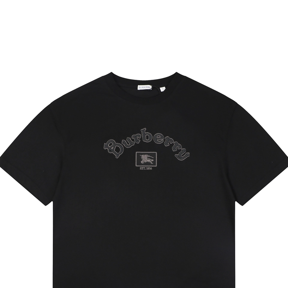 Burberry Equestrian Knight Logo Graphic T-Shirt Black