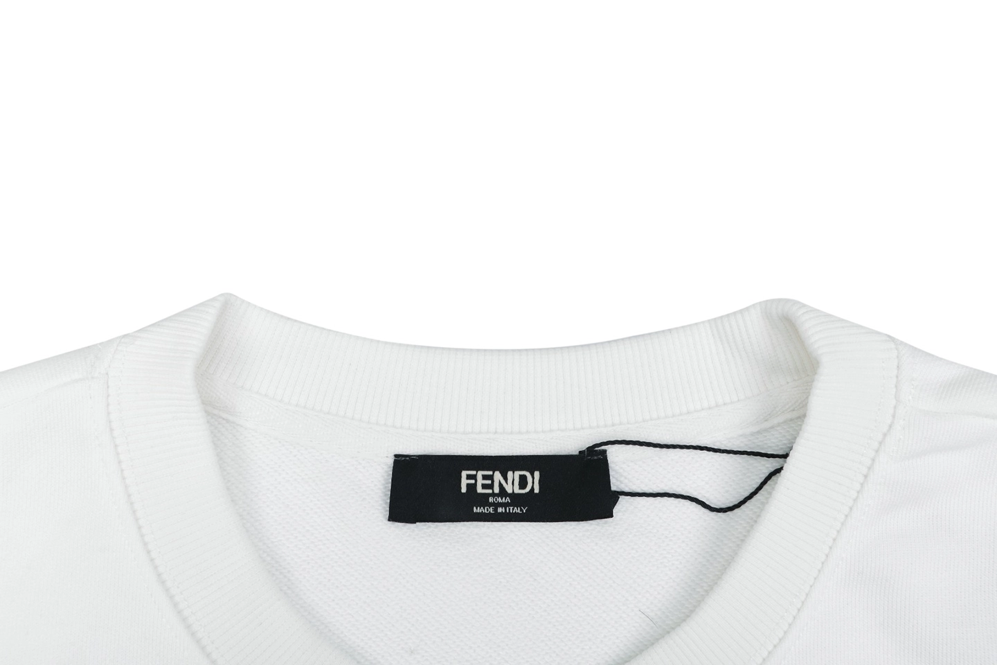 Fendi FF Dog Embroidered Crewneck Sweatshirt Collar