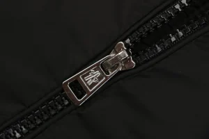 Moncler Grimpeurs Hooded Windbreaker Jacket Zipper puller