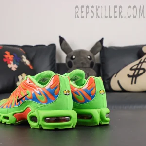 Supreme x Nike Air Max Plus TN ‘Mean Green’ heel view featuring a vibrant green upper with orange-blue gradient TPU overlays and TN Air branding