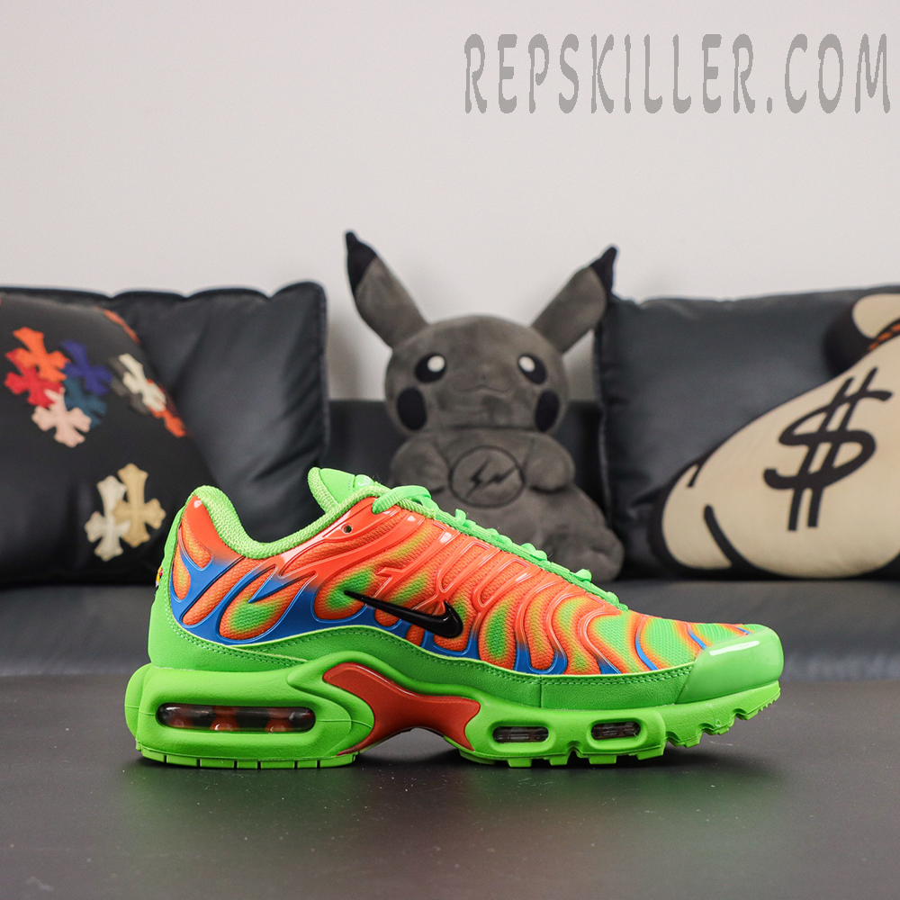Supreme x Nike Air Max Plus TN ‘Mean Green’ side profile featuring a black Nike Swoosh with a bright green and multicolor gradient design