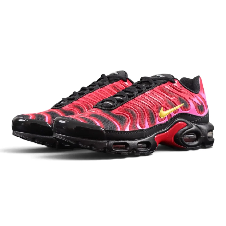 Supreme x Air Max Plus TN 'University Red'