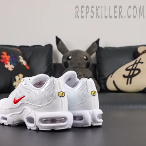 Supreme x Nike Air Max Plus TN ‘White’ heel view featuring a clean white design, TN Air badge, and visible Air cushioning windows