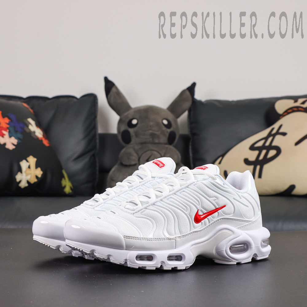 Supreme x Nike Air Max Plus TN ‘White’ pair side view featuring the iconic Air Max Plus silhouette with an all-white colorway and red accents