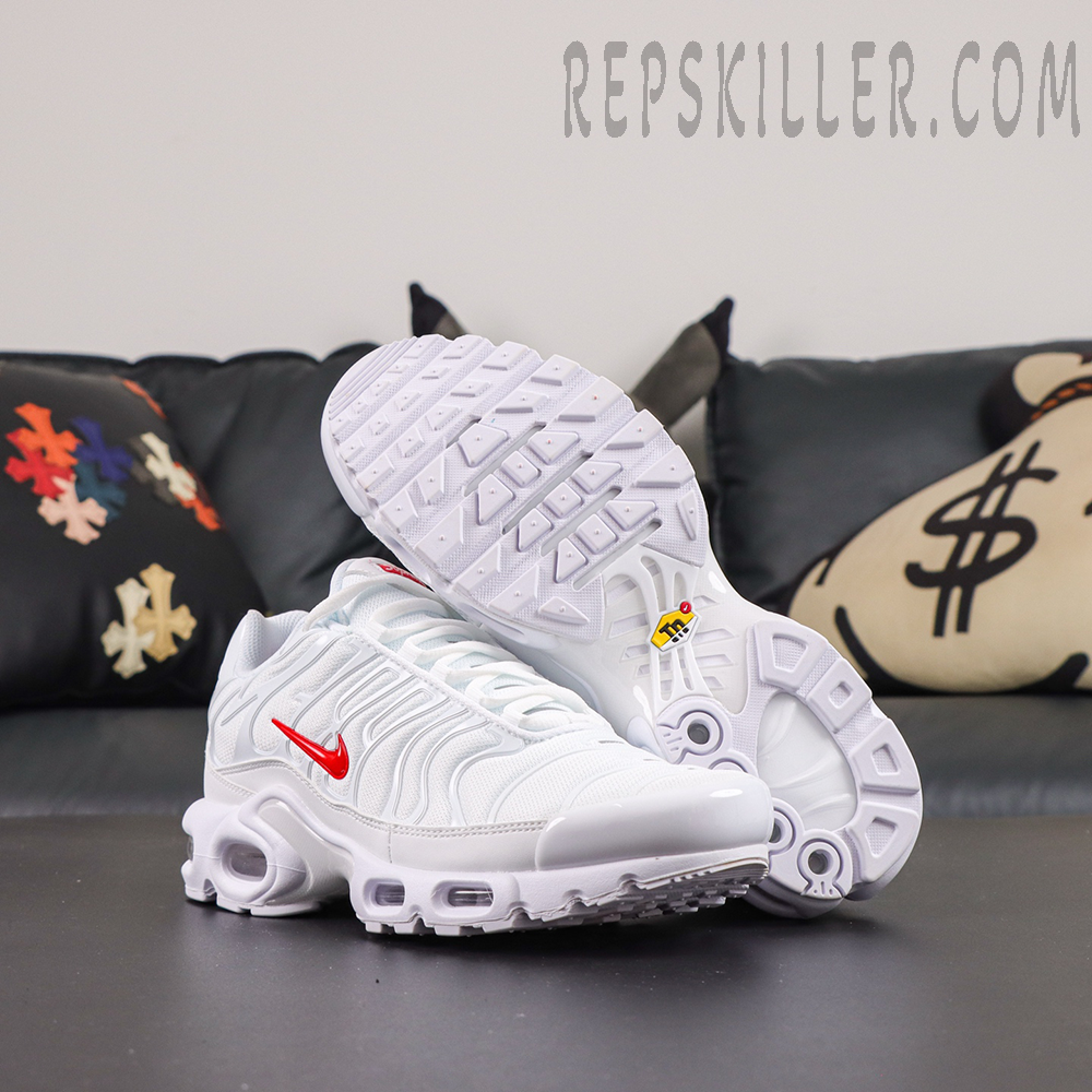 Supreme x Air Max Plus TN 'White'6.jpg