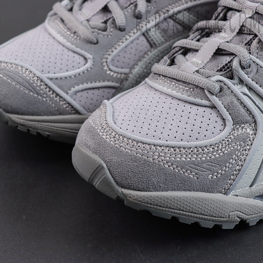 Thom Browne x ASICS Gel Kayano 14 'Grey'1.jpg