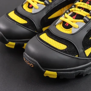 xVESSEL x Sickö Hiking Shoes Lightning Yellow6.jpg