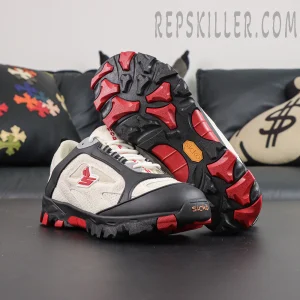 xVESSEL x Sickö Hiking Shoes Siberia Red