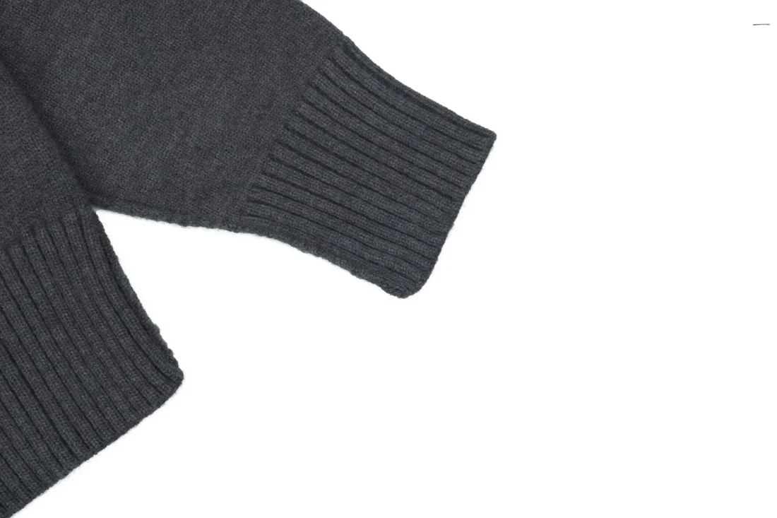 AMI Paris Ami de Coeur Intarsia Oversized Crewneck Sweater Cuff