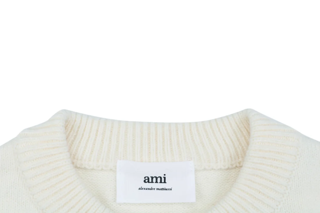 AMI Paris Ami de Coeur Oversized Knit Cardigan Collar