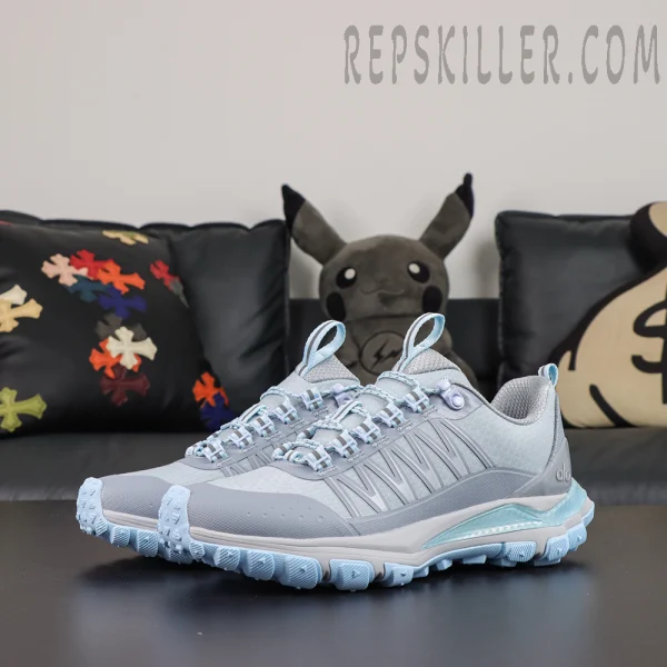 Alo Yoga - Alo Trail Running Shoes 'Icy Blue'