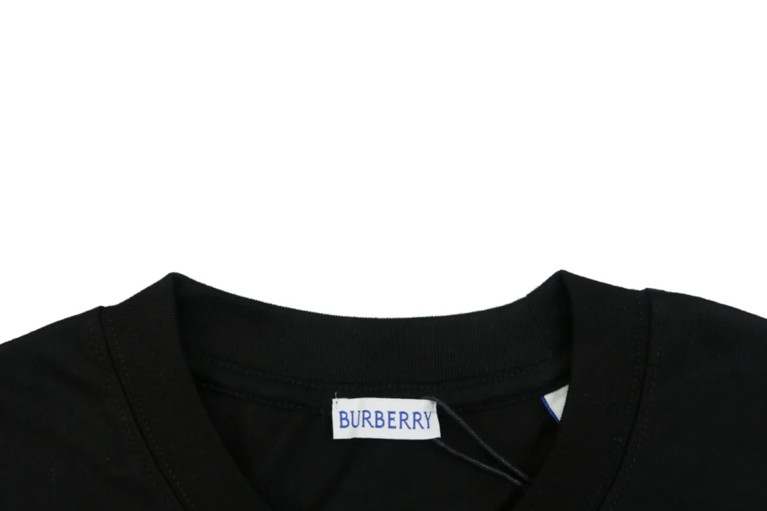 Burberry Check Equestrian Knight Embroidered Shirt Collar
