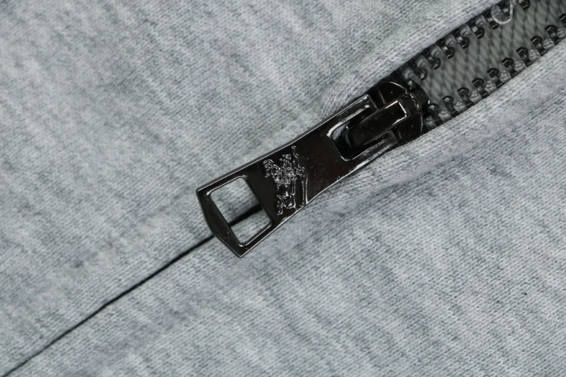 Burberry Equestrian Knight Embroidered Zip-Up Hoodie Grey Zipper puller