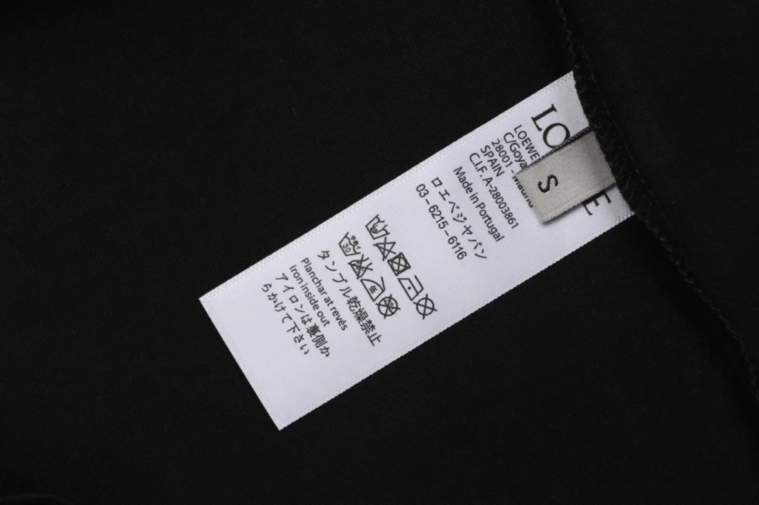 Loewe ON Logo Print Oversized Shirt Wash label