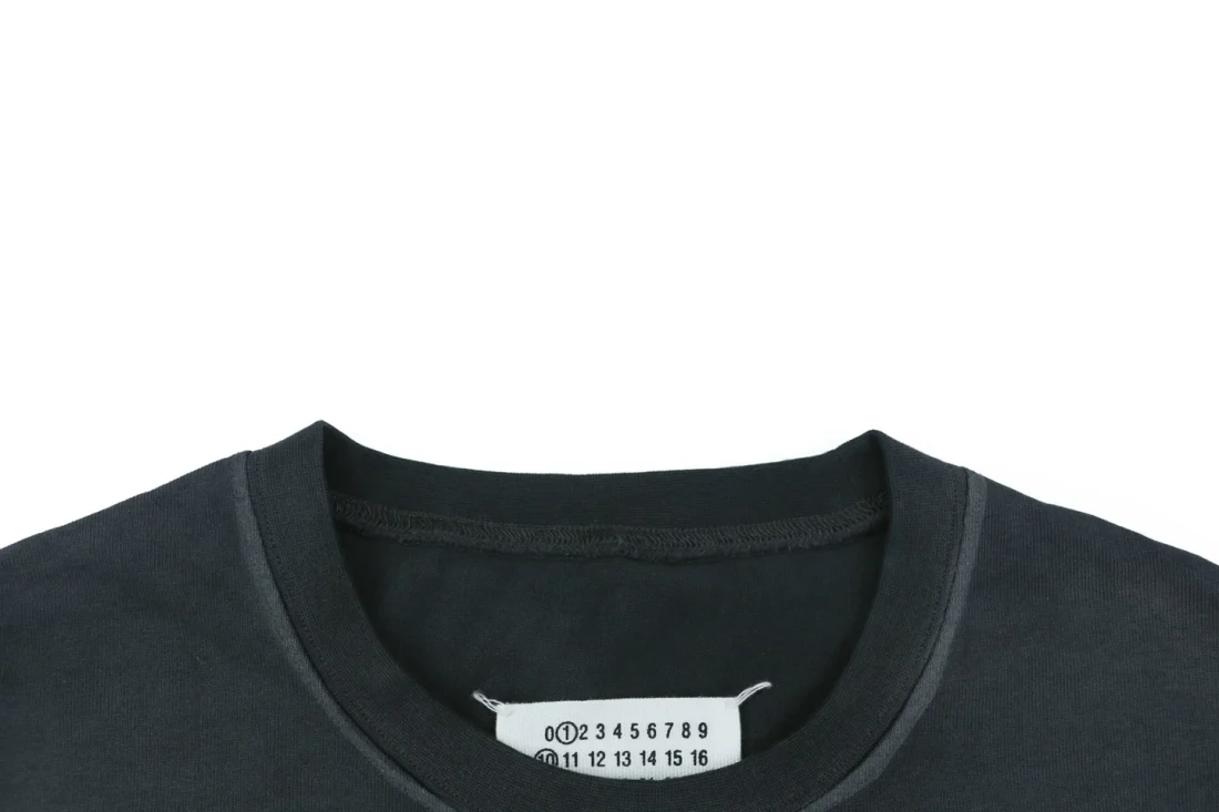 Maison Margiela Reverse Logo Embroidered Washed T-Shirt Collar