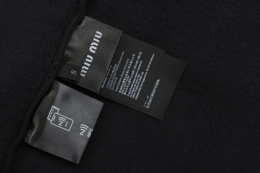 MiuM Embroidered Logo Fleece Hooded Jacket Wash label