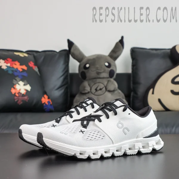 ON Cloud X 4 'Ivory Black'