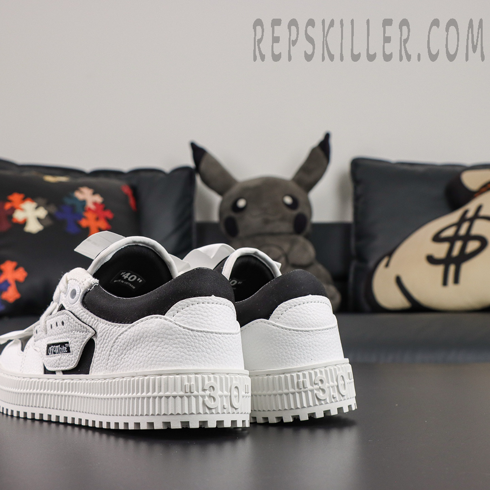 Off-White 3.0 Off Court Low 'Black White'4.jpg