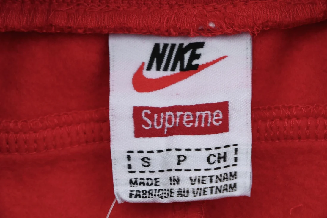 Supreme x Nike Air Max Swoosh Embroidered Sweatpants Red Brand label