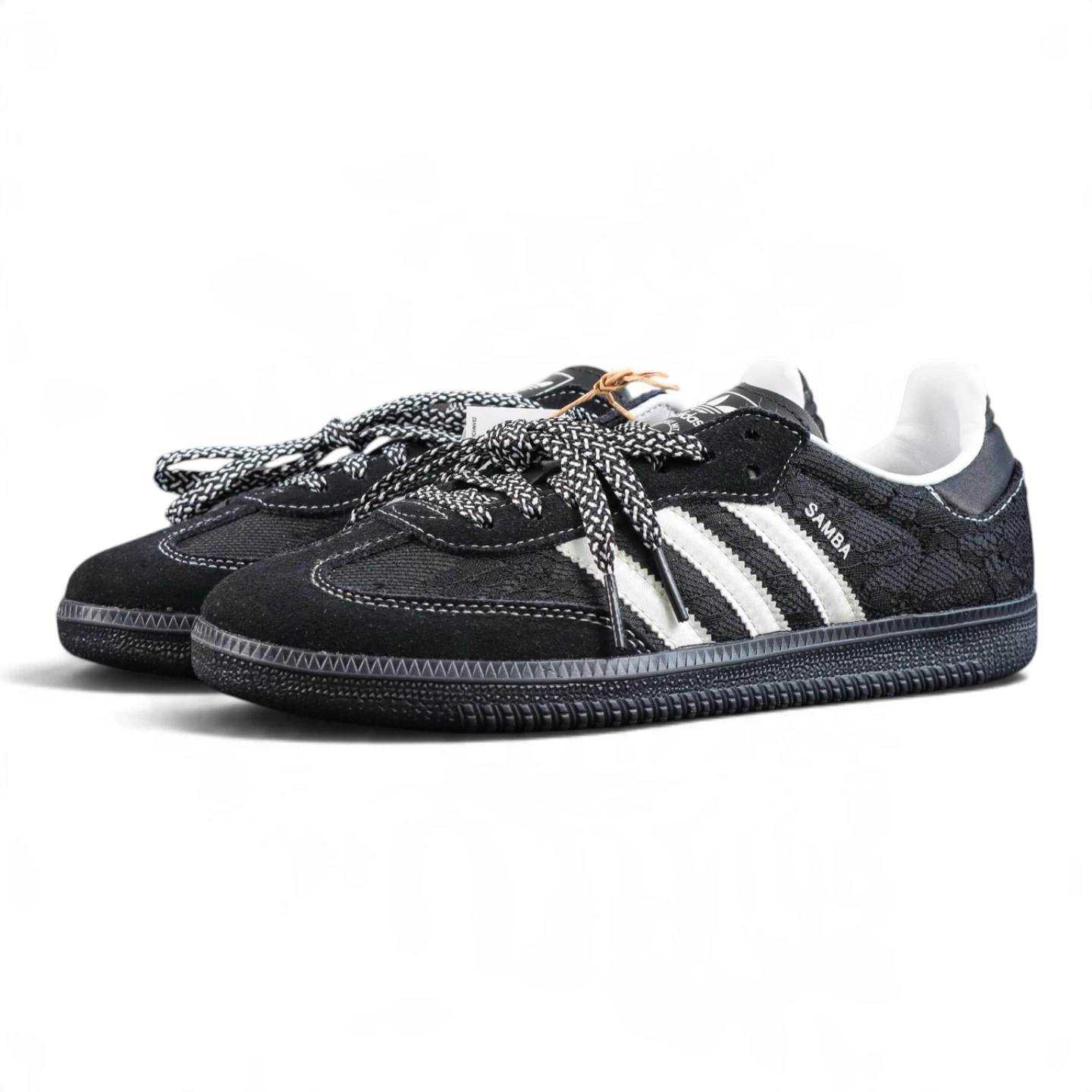 Adidas Originals Samba OG ‘Black Lace’
