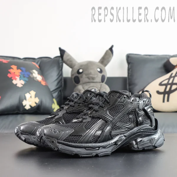 Balenciaga Runner Sneaker 'Black'