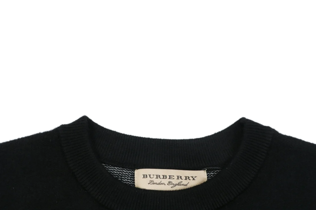 Burberry Equestrian Knight Line Art Crewneck Sweater Collar