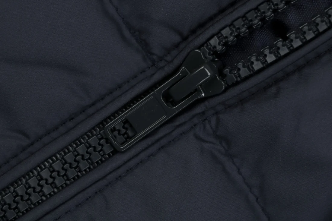 Ralph Lauren Pony Logo Quilted Down Puffer Vest Navy Zipper puller