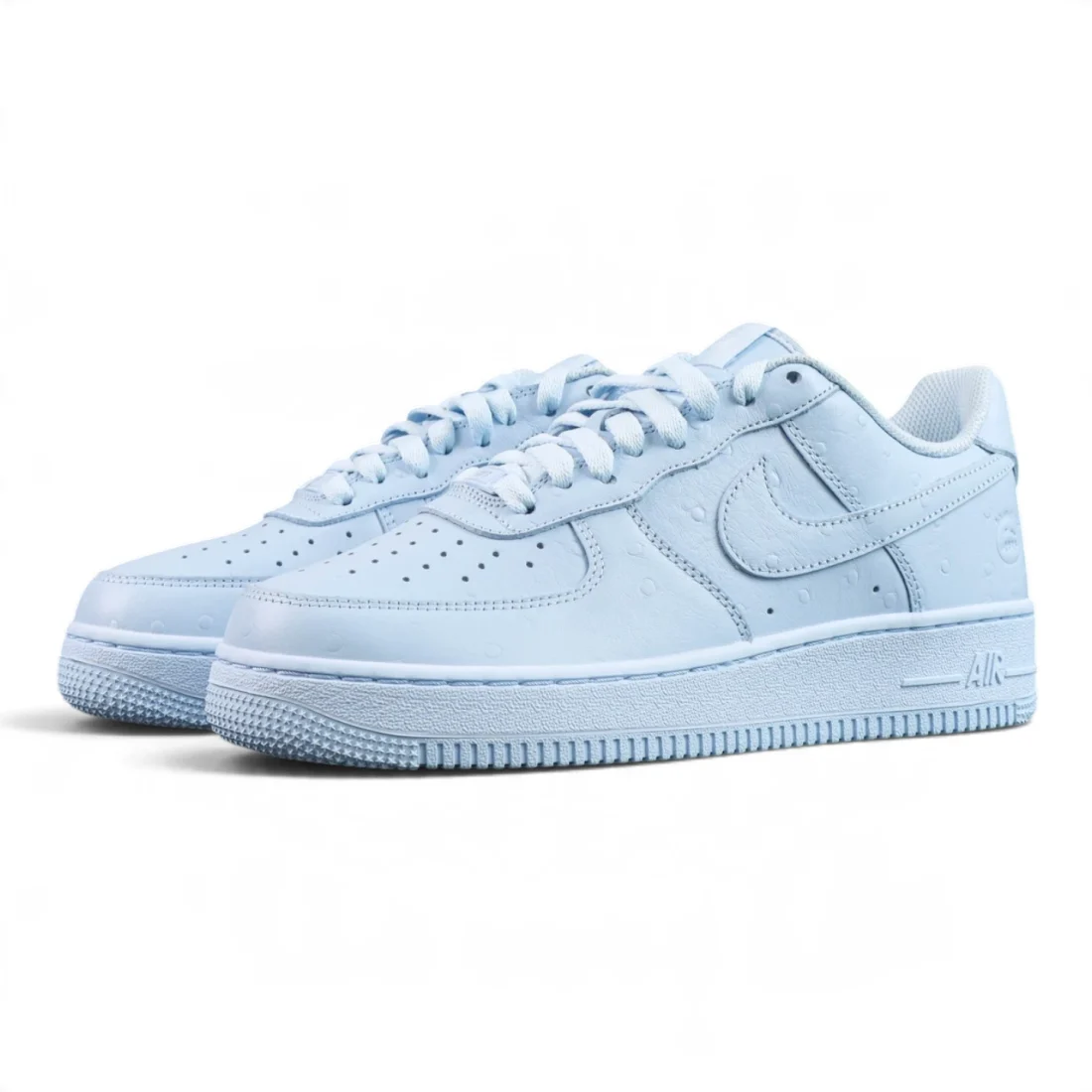 Travis Scott x Air Force 1 Low ’07 'Ice Blue'